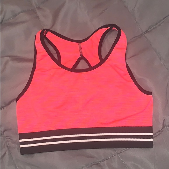 New Balance Sports Bra - Picture 1 of 3